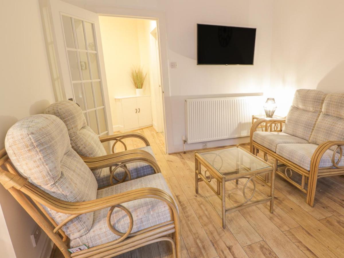 Garden Apartment Еър Екстериор снимка
